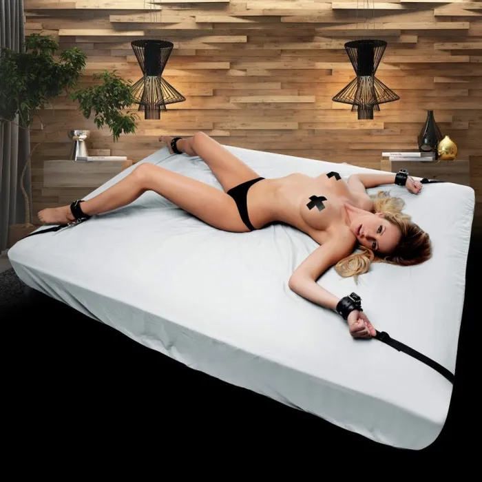 Couples | Strict Bed Restraint Kit - XR Brands